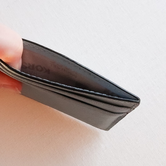 Michael Kors Light Blue Card Holder - Picture 4 of 4